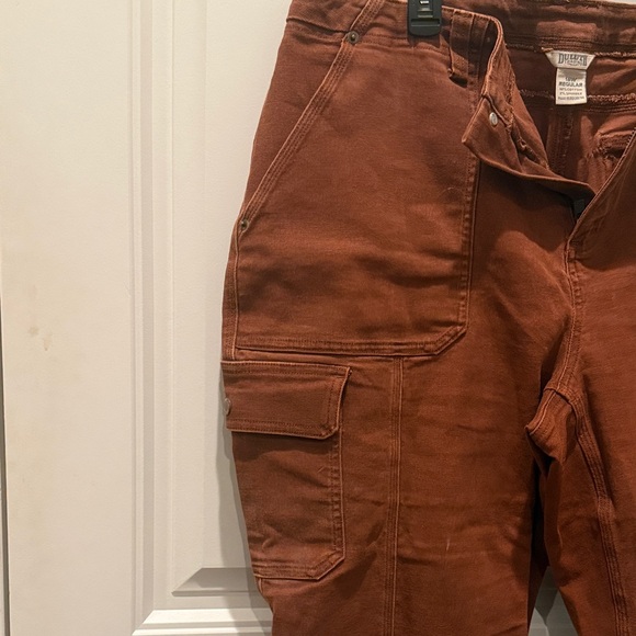 Duluth Trading Co Women's Rust Cargo Jeans - Picture 3 of 7